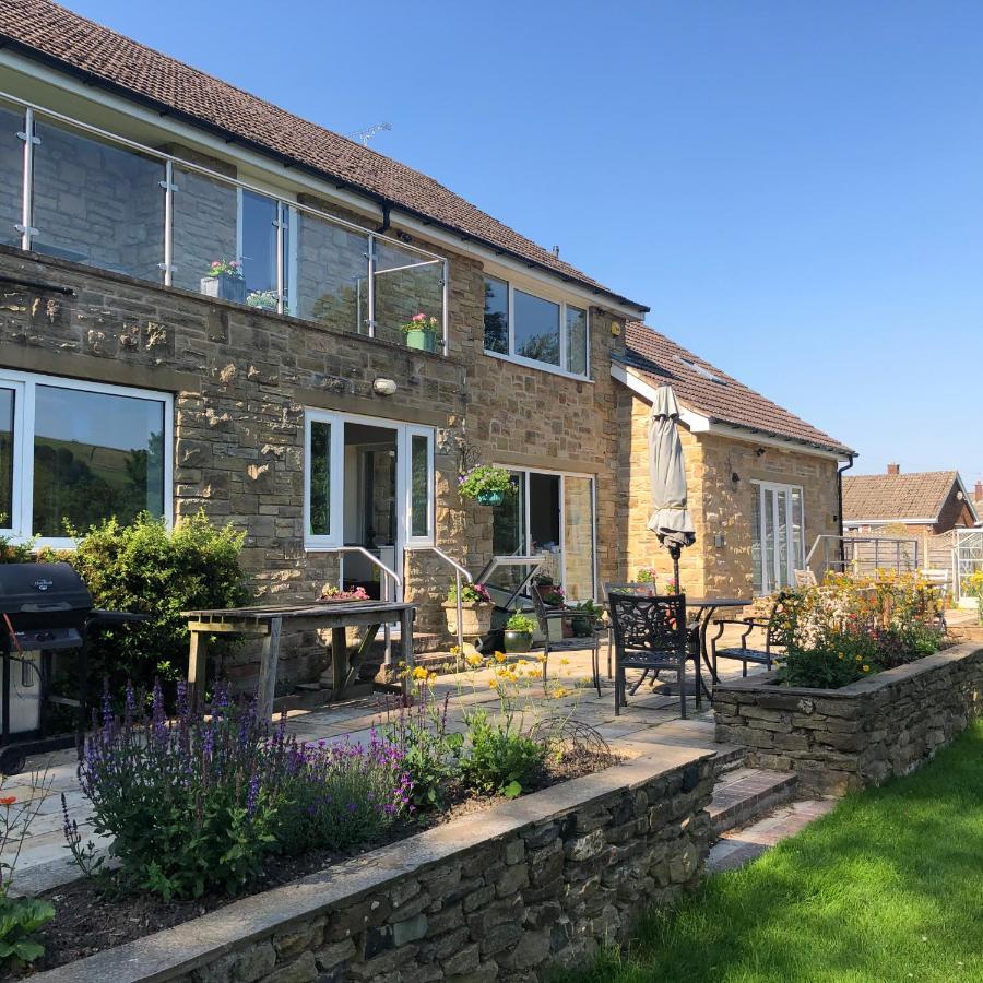 Millbrook Bed & Breakfast Penistone Exterior photo